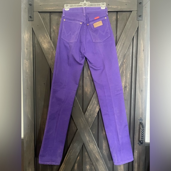 Purple Wrangler Jeans - Picture 1 of 3